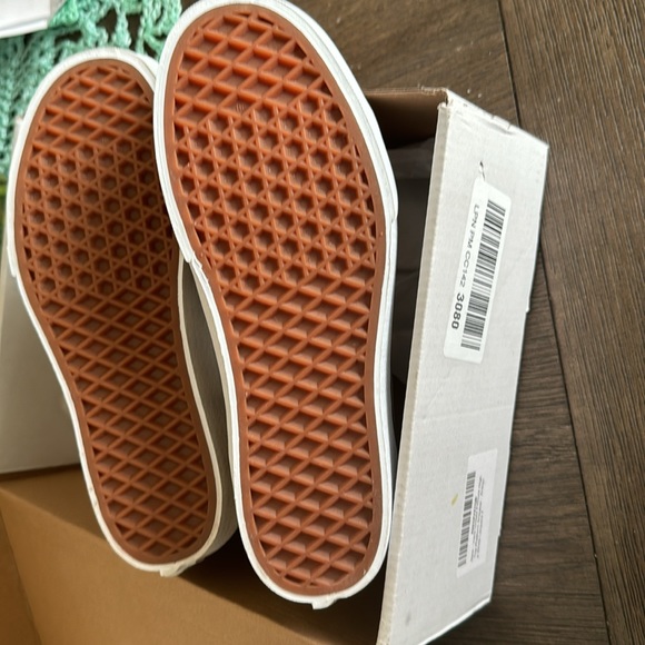 NWT Vans Filmore Hi-Top Leopard Print shoes size 7 women 5.5 men - Picture 5 of 5